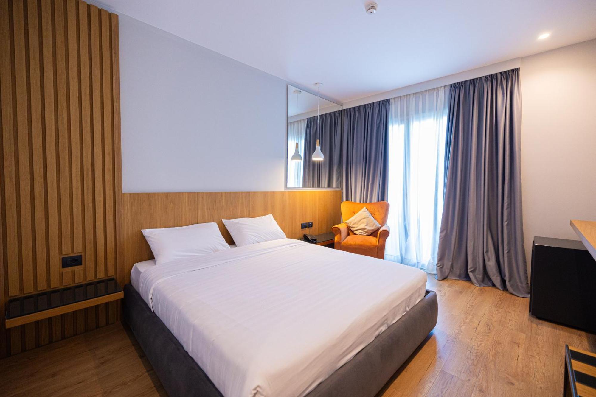 Duka Hotel Вльора Екстер'єр фото