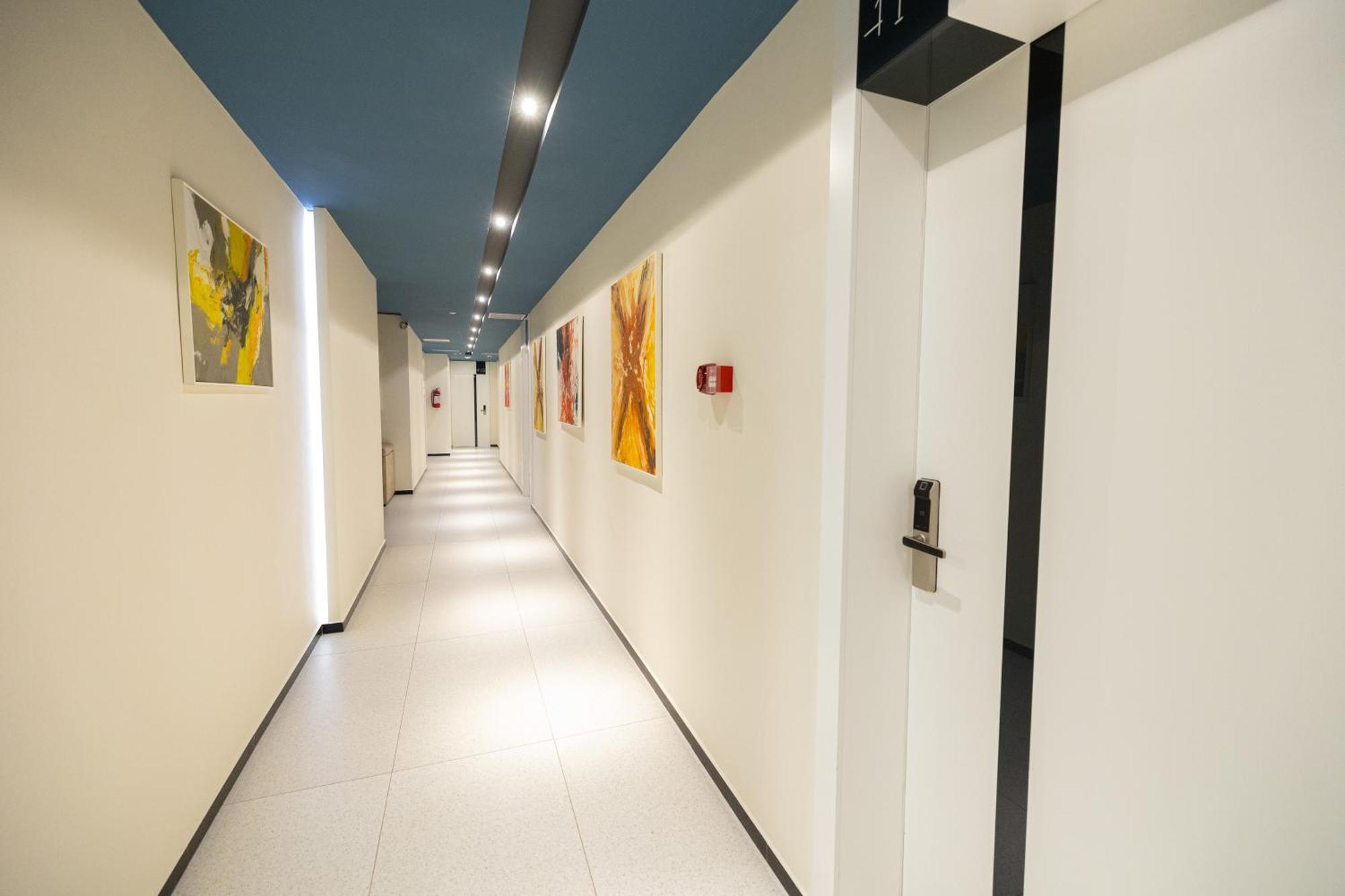 Duka Hotel Вльора Екстер'єр фото